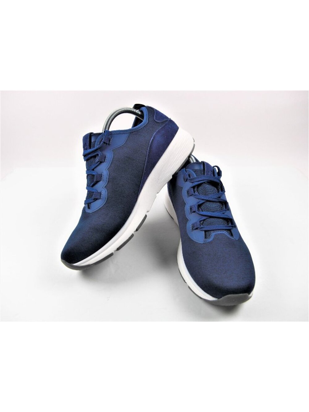 Easy Spirit Skip 2 SNEAKERS Training Women's Shoes Size 12 BLUE New